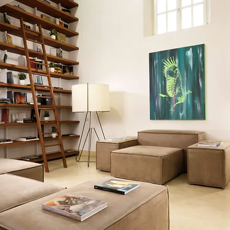 Palazzo Montemartini Rome, A Radisson Collection מלון 5*