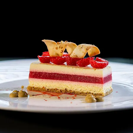 Hotel Palazzo Montemartini Rome, A Radisson Collection 5*