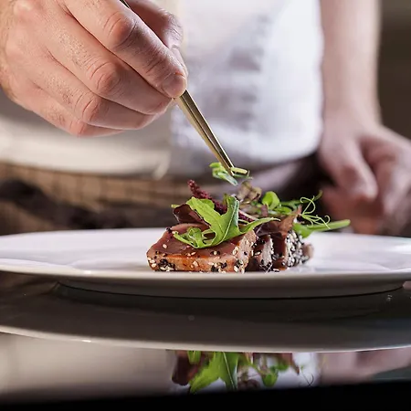 Palazzo Montemartini Rome, A Radisson Collection 5*