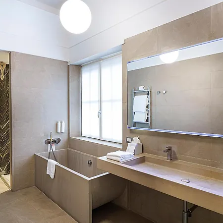 Palazzo Montemartini Rome, A Radisson Collection Hotel