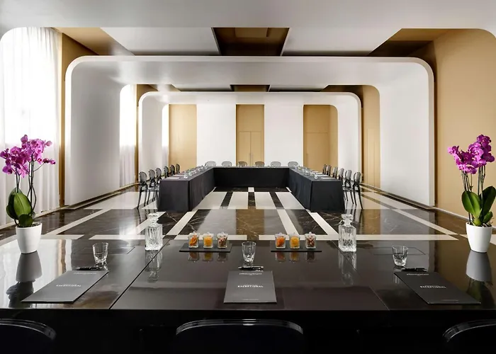 Palazzo Montemartini Rome, A Radisson Collection Hotel Roma