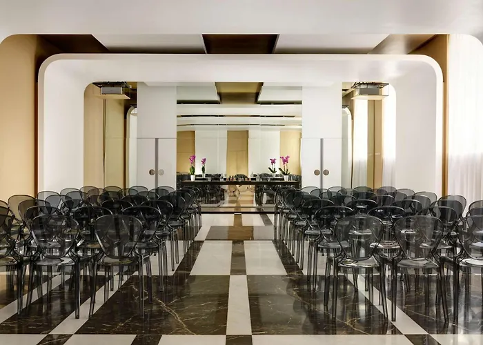 Palazzo Montemartini Rome, A Radisson Collection Hotel
