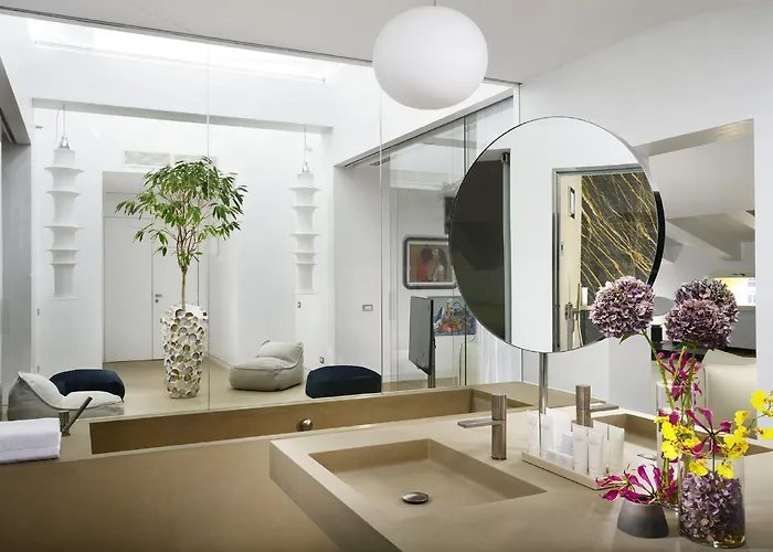 Hotel Palazzo Montemartini Rome, A Radisson Collection