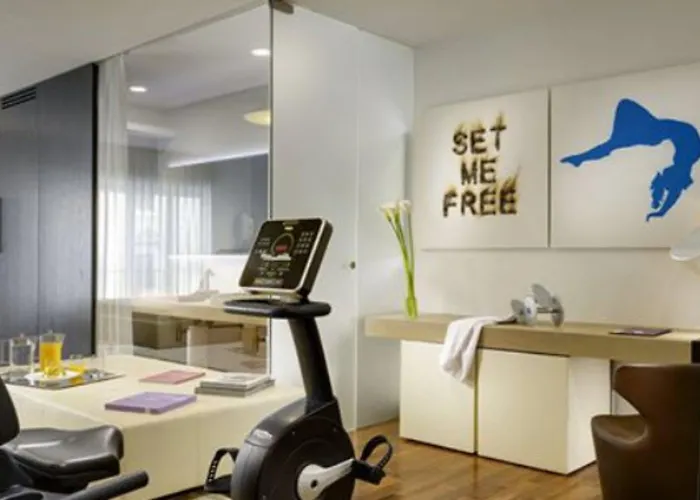 Palazzo Montemartini Rome, A Radisson Collection