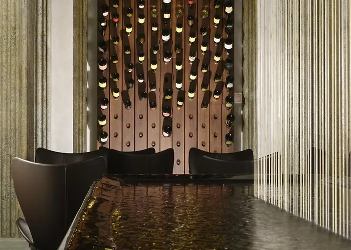 Hotel Palazzo Montemartini Rome, A Radisson Collection Roma