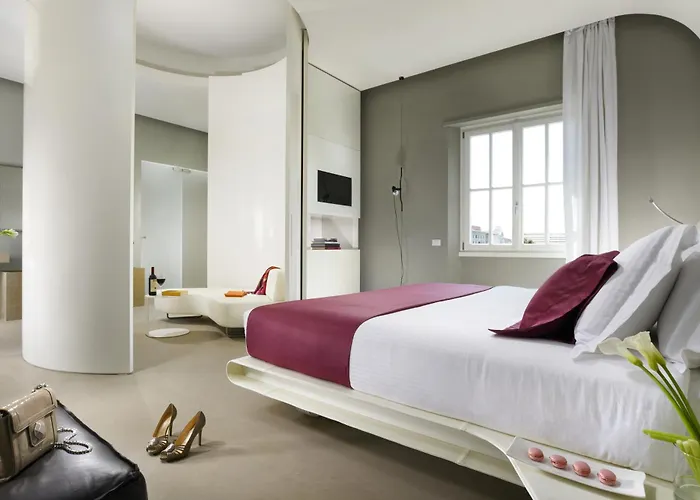 Hotel Palazzo Montemartini Rome, A Radisson Collection Roma