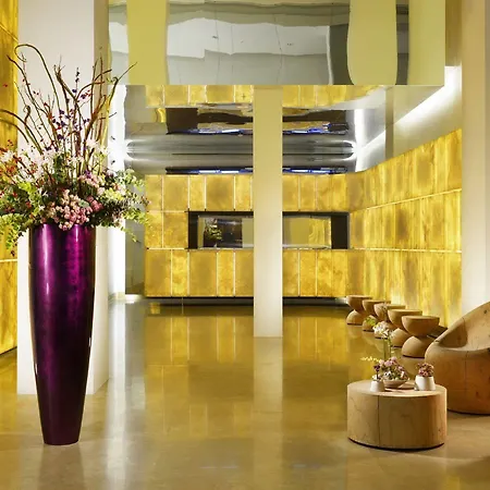 Palazzo Montemartini Rome, A Radisson Collection Roma