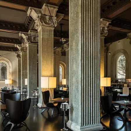 Palazzo Montemartini Rome, A Radisson Collection Roma